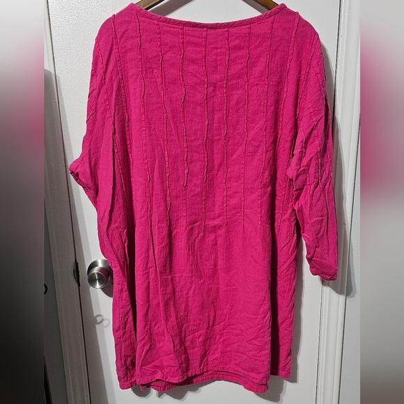 Soft Surroundings | Fuchsia Pink 3/4 Sleeve Cotton Blouse - Picture 2 of 9